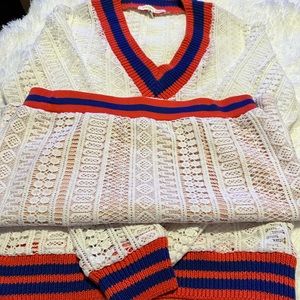 Women’s fashion skirt and sweater with macramé material size large